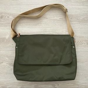 Danzo Camo green Messenger tote Diaper Bag